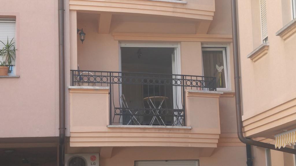 Apartman Snow White Novi Sad Exterior photo