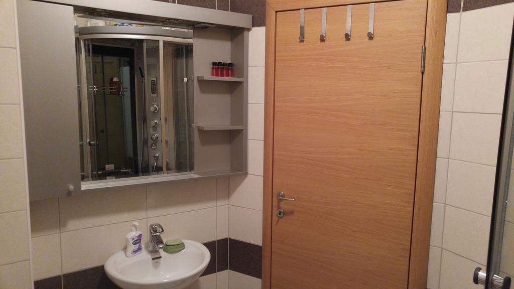 Apartman Snow White Novi Sad Exterior photo